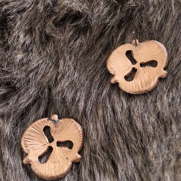 Vintage 70s red and black enamel pierced earrings - Picture 2 of 4